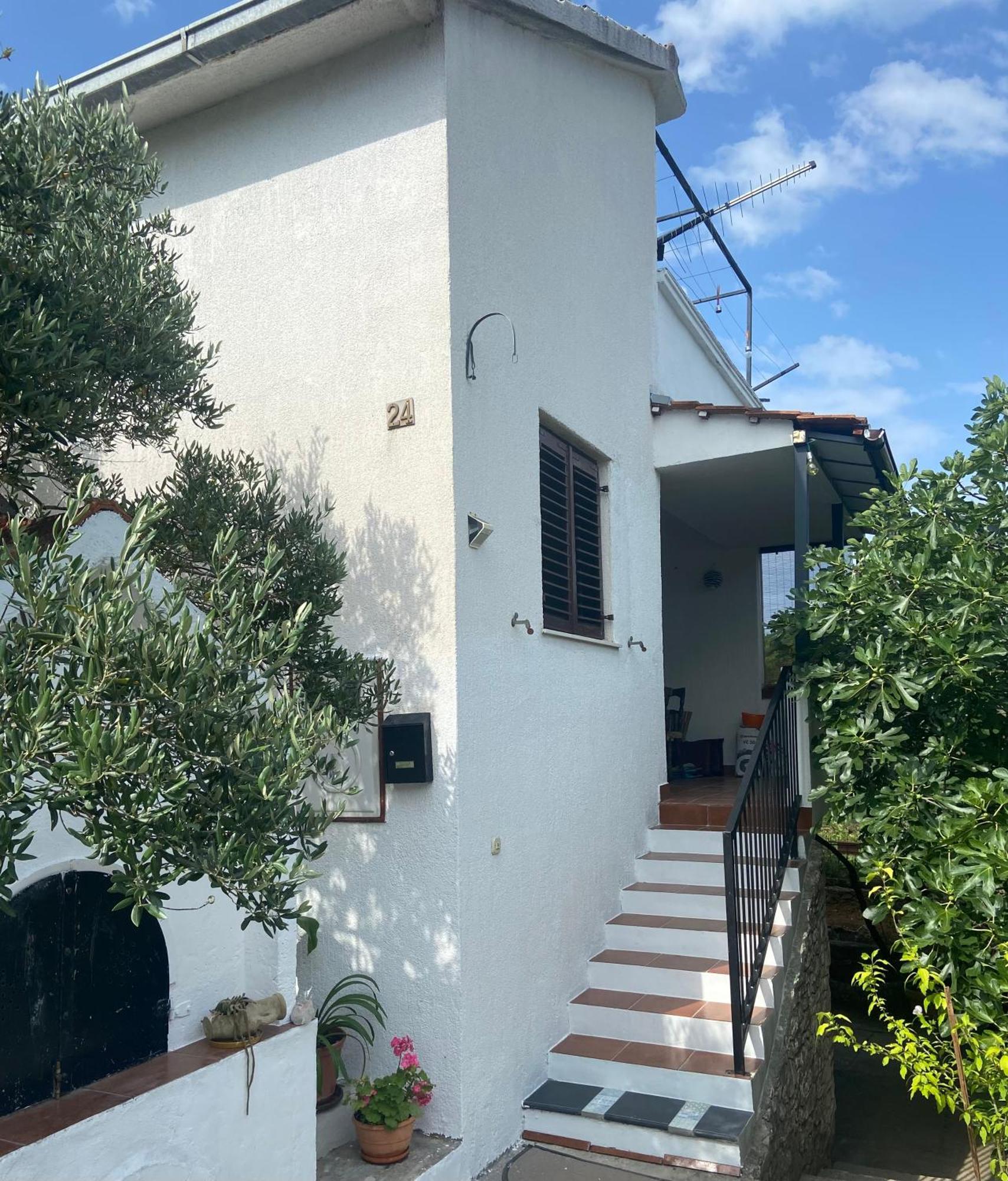 Villa Family House Ljubica à Trogir Extérieur photo